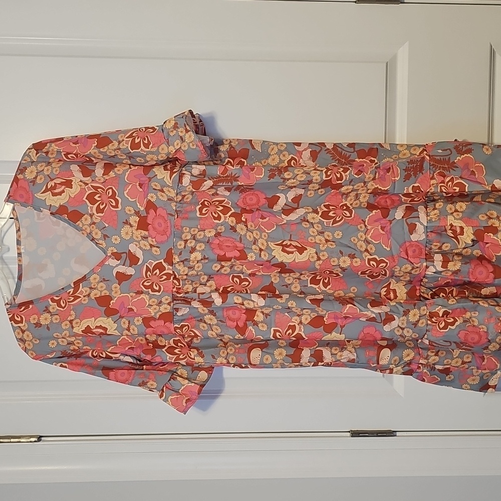 Floral V-Neck Ruffle Dress